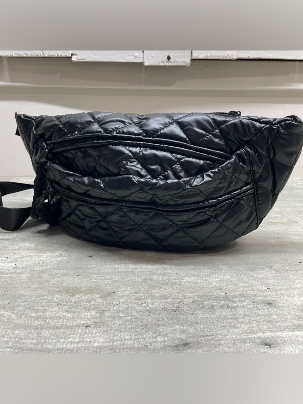 Fei Sheng Belt Bag Womens OS Black Quilted Puffer Fanny Pack Streetwear